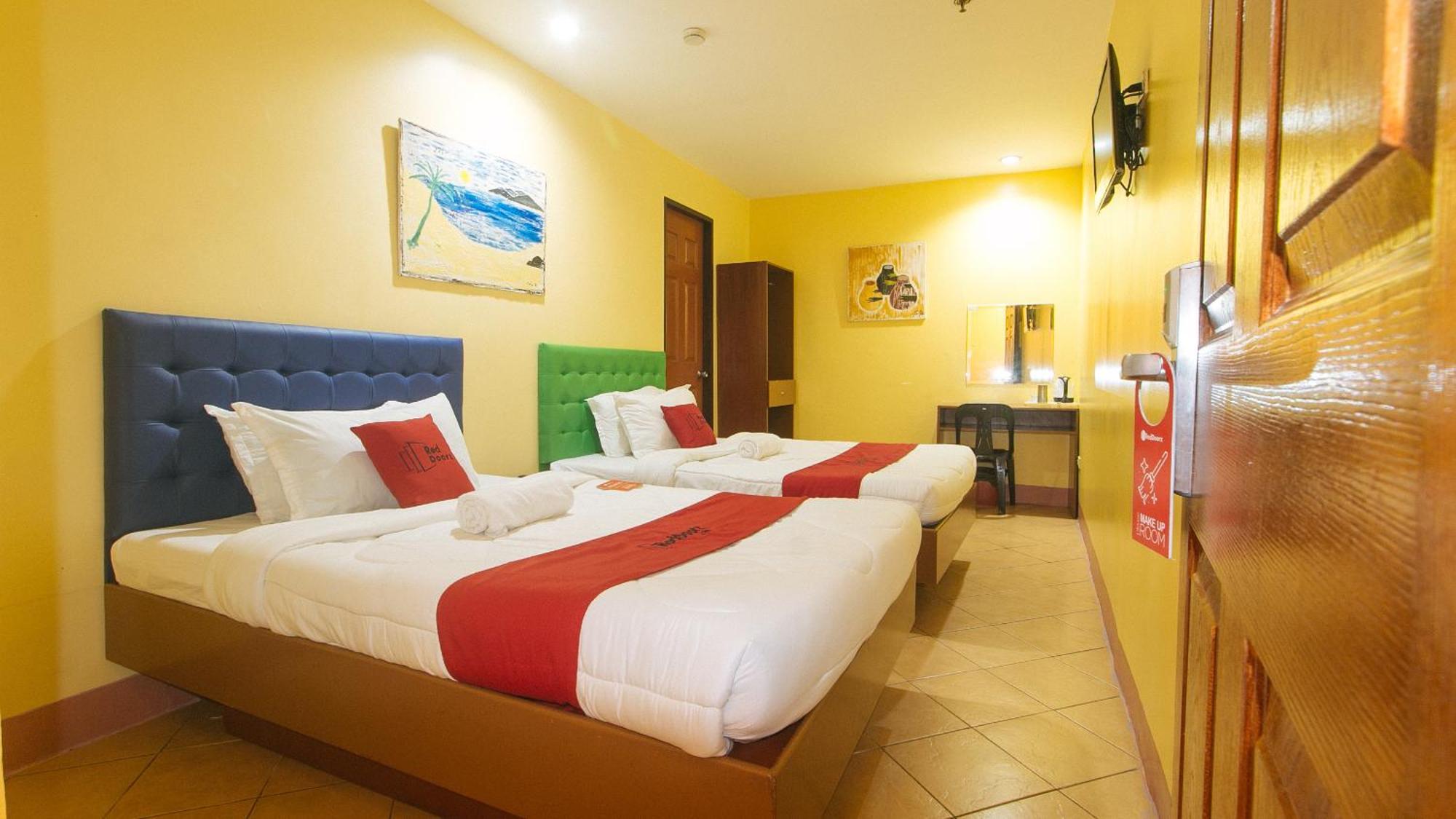 Reddoorz At Comfy Inn Ermita Manilla Buitenkant foto